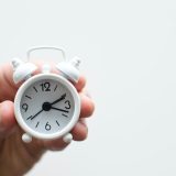 議事録の意義を再定義、なぜ議事録に時間をかけるのか？かかるのか？