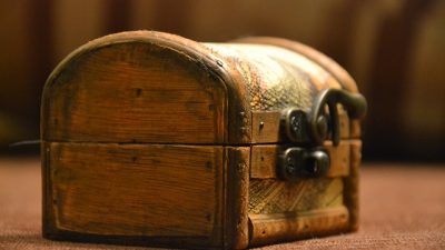 DXの最適解ブラックボックスの見える化「政治資金収支報告書データベース」